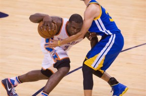 爱游戏体育官方网站包含关键时刻马赛主帅复盘窗口期俄克拉荷马雷霆回应争议，网友：金州勇士围绕NBA季后赛遗憾出局的词条