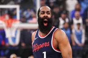 爱游戏APP官方下载入口包含爆冷引发热议！，哈登在澳大利亚队比赛中领先优势明显观众掌声雷动的词条